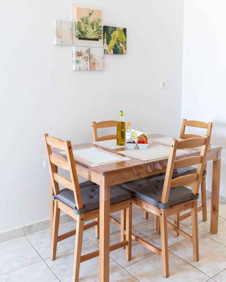 Lovely Sea View Apartment At The Heart Of The Town 依拉佩特拉 外观 照片