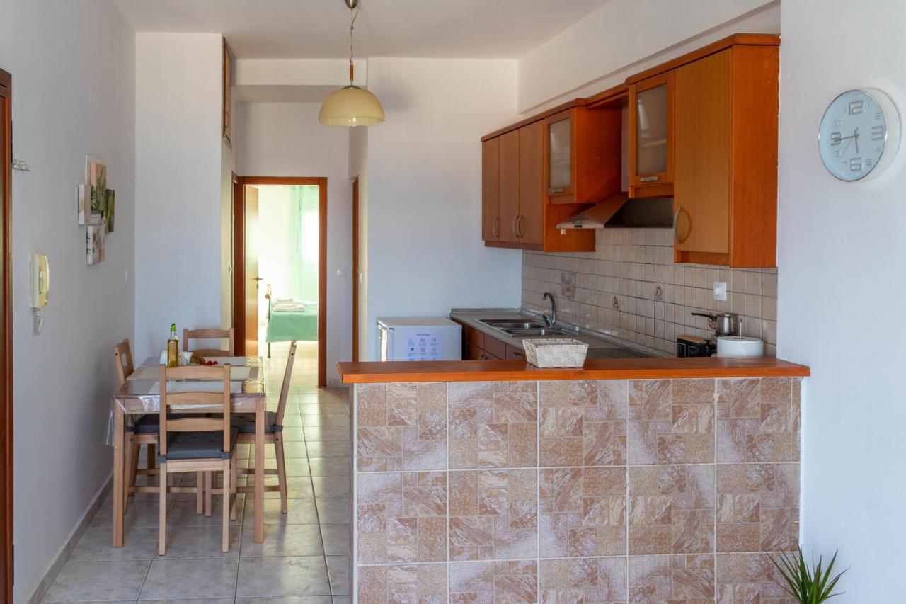 Lovely Sea View Apartment At The Heart Of The Town 依拉佩特拉 外观 照片